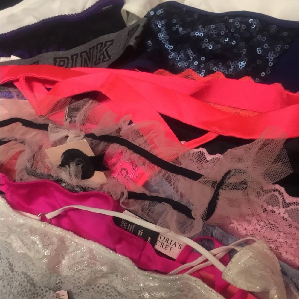 Victoria's Secret Panty 25 Pc Wholesale Resale - Picture 4 of 5